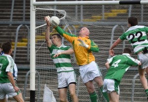 Barry Owens tries to palm the ball past ’keeper Sean Boyle