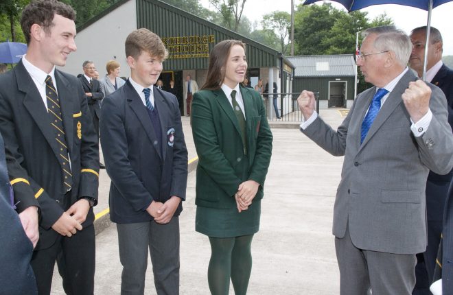 Ryan Ballantine, Peter Murphy and Elizabeth Clarke get some fitness advice from the Duke of Gloucester during his visit to Portora rowing club  bmcb 51