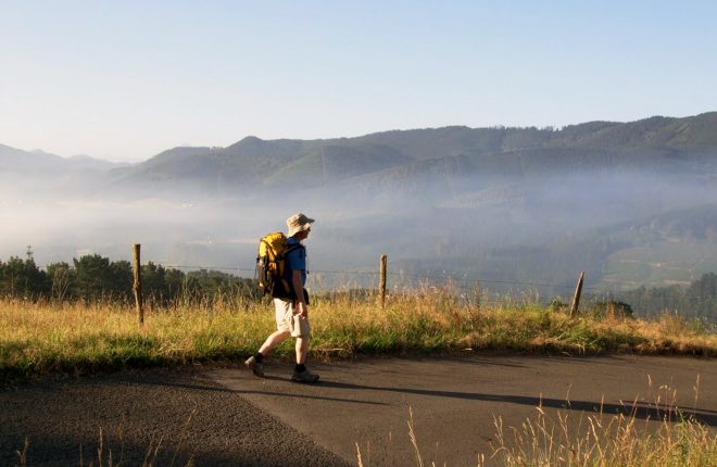 Solo y a pie- alone and on foot, 7am Basque Country