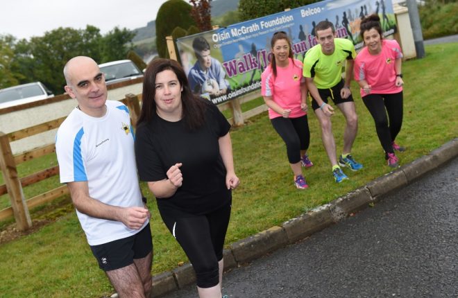 Oisin's parents Nigel and Sharon McGrath get ready for the Run/Walk with committee members Sinead Dolan, Paul McGrath and Denise McCallion 