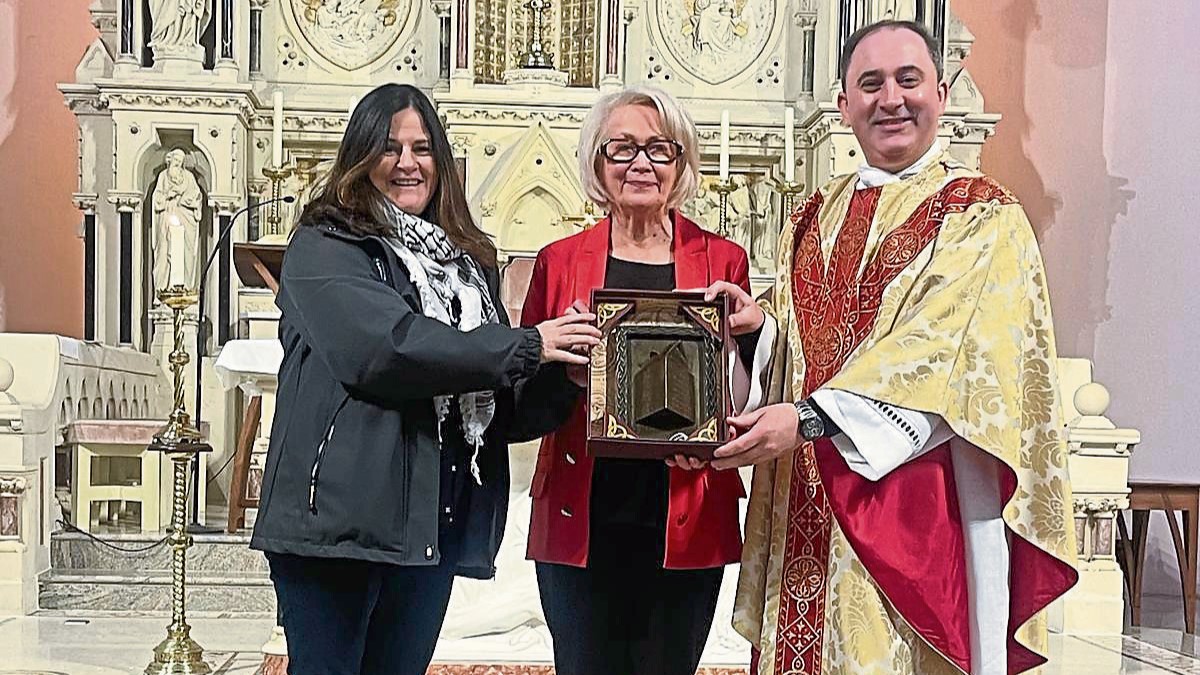 ST Michael’s Parish Church in Enniskillen recently received a commemorative Trócaire box, to recognise 150 years of the church.