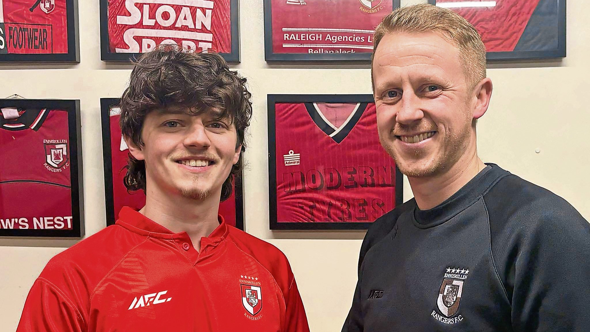 In a compelling contest at Michael Connolly Park, Enniskillen Rangers edged past league leaders Kesh to end their 10-game winning streak.