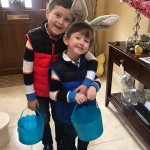 Callum and Darragh McTaggart getting ready for their egg hunt