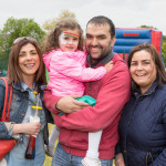 Martina, Holly and Kyle Barkley with Clare Mulligan enjoying the afternoon JPM6403